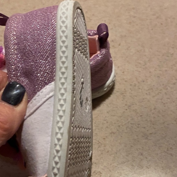 EUC toddler unicorn shoes - Picture 2 of 4